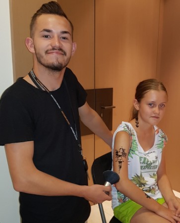 Kinderschminken-Airbrushtattoos-Team-Ute-Lange