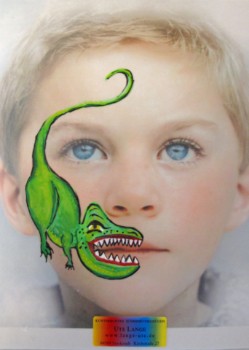Schminkvorlagen-Kinderschminken-Beispielbild-Dinosaurier
