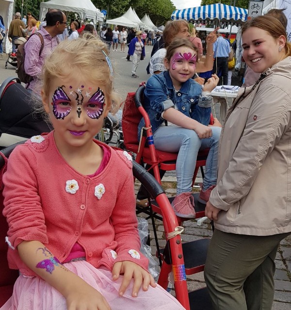 Kinderschminken-Weinheim-Schmetterling Kinderschminken-Weinheim-Schmetterling